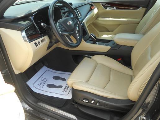 used 2017 Cadillac XT5 car, priced at $17,495