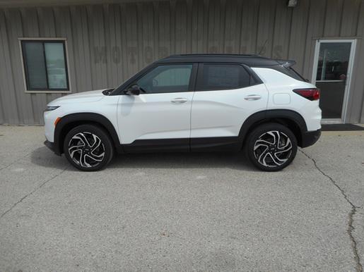 new 2025 Chevrolet TrailBlazer car, priced at $33,925
