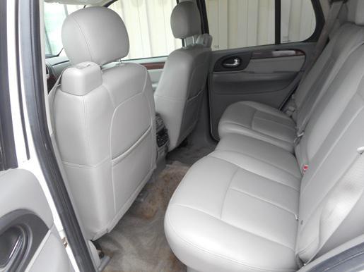 used 2007 GMC Envoy car, priced at $2,995