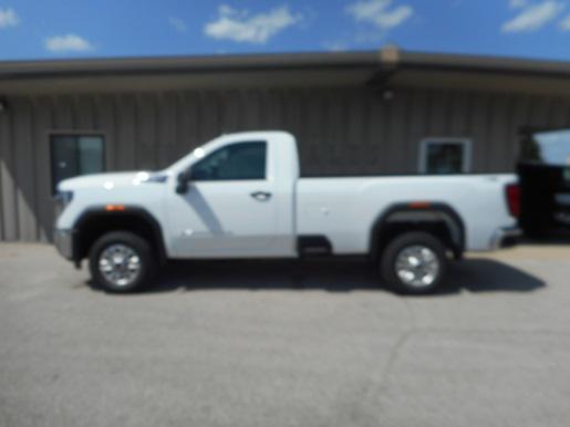 new 2024 GMC Sierra 2500 car, priced at $52,870