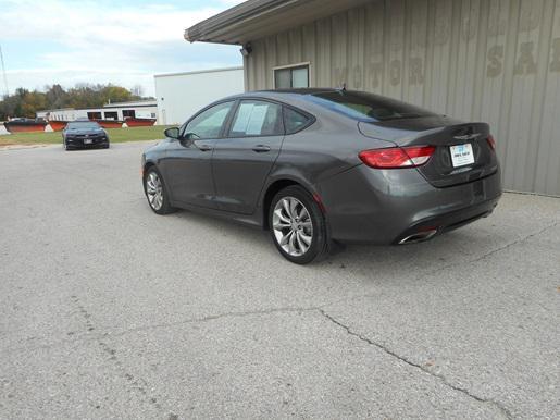 used 2015 Chrysler 200 car, priced at $8,995