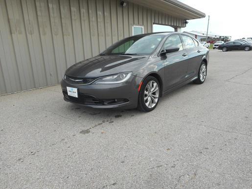 used 2015 Chrysler 200 car, priced at $8,995