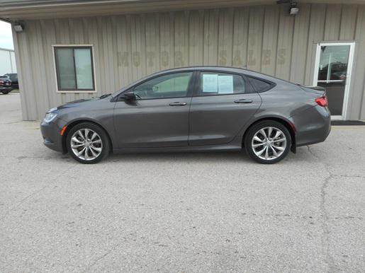 used 2015 Chrysler 200 car, priced at $9,995