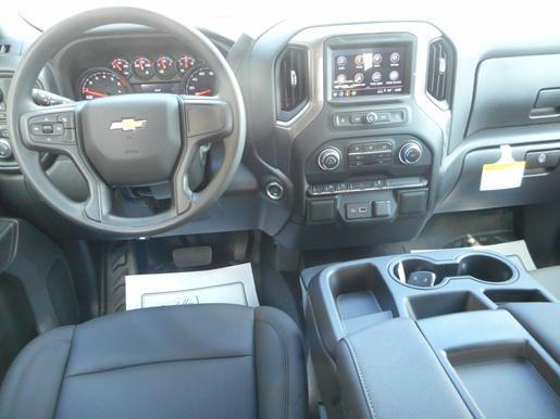 new 2025 Chevrolet Silverado 1500 car, priced at $43,995