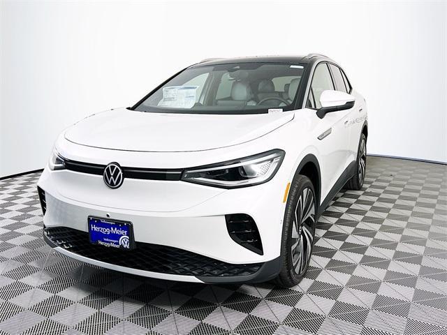 new 2025 Volkswagen ID.4 car, priced at $60,236