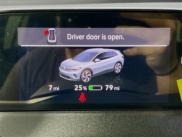 new 2025 Volkswagen ID.4 car, priced at $59,831