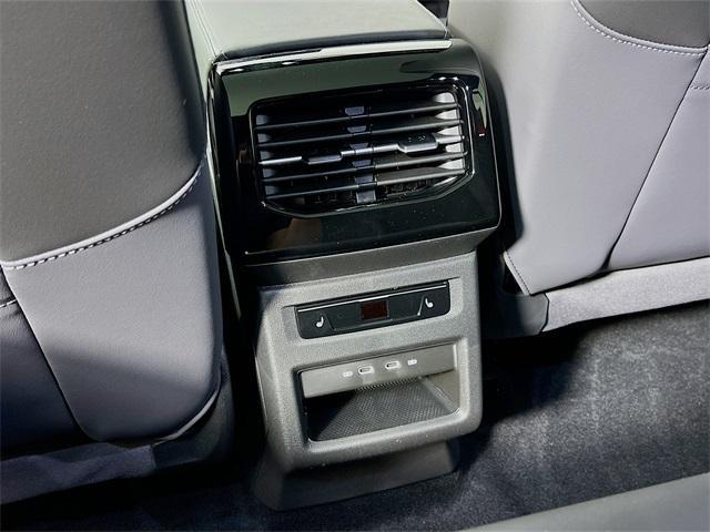 new 2025 Volkswagen ID.4 car, priced at $59,831