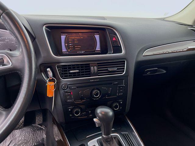 used 2011 Audi Q5 car, priced at $7,988