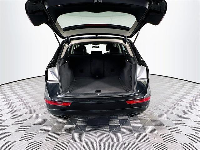 used 2011 Audi Q5 car, priced at $8,588