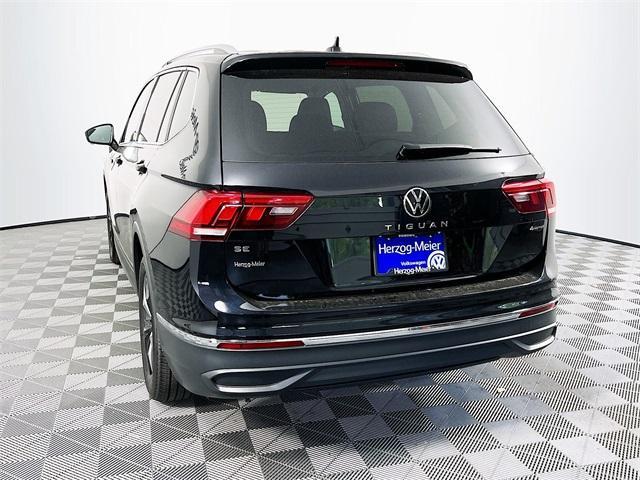 used 2024 Volkswagen Tiguan car