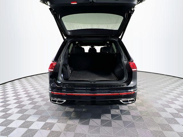 used 2024 Volkswagen Tiguan car, priced at $35,298