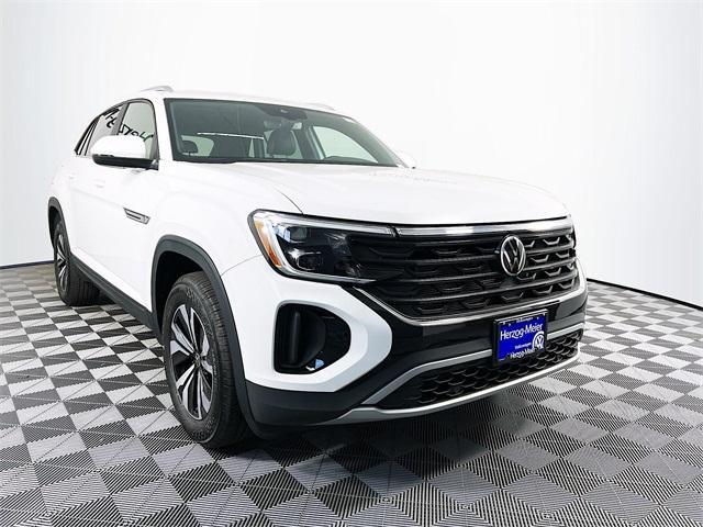 new 2024 Volkswagen Atlas Cross Sport car, priced at $40,716