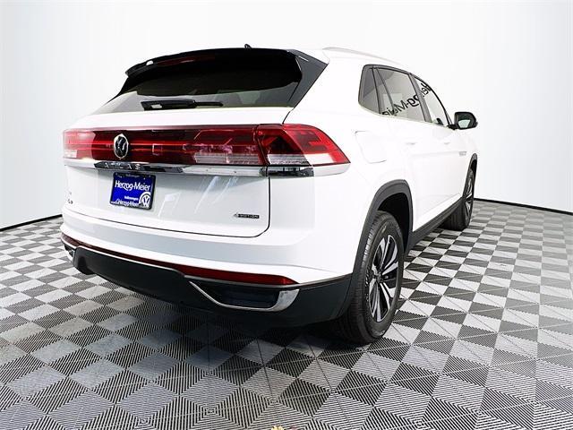 new 2024 Volkswagen Atlas Cross Sport car, priced at $40,716