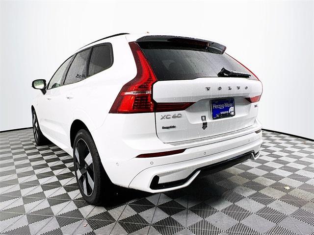 new 2025 Volvo XC60 Plug-In Hybrid car, priced at $66,235