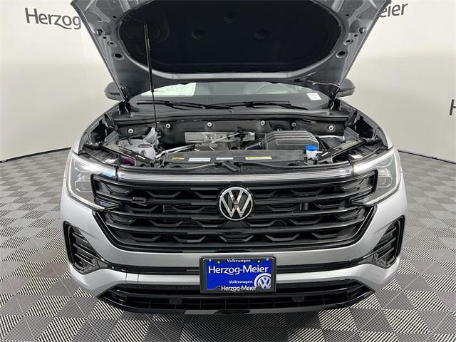 new 2026 Volkswagen Atlas Cross Sport car, priced at $53,347