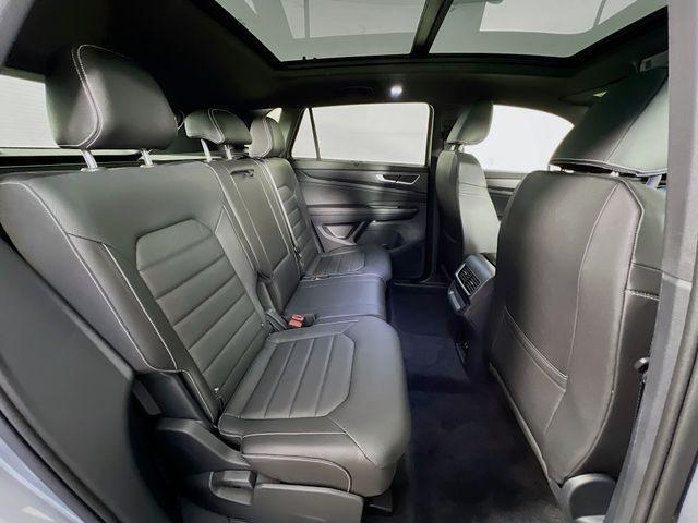 new 2026 Volkswagen Atlas Cross Sport car, priced at $53,347