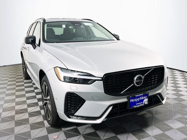 used 2025 Volvo XC60 car, priced at $49,900