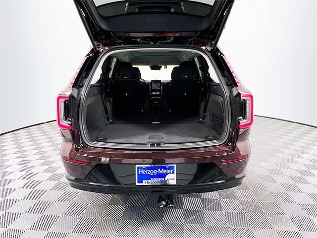 new 2025 Volvo EX90 car, priced at $92,505