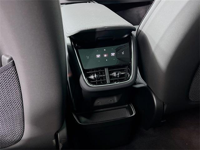 new 2025 Volvo EX90 car, priced at $92,505