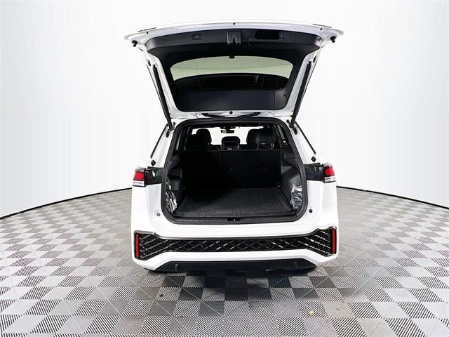 new 2025 Volkswagen Tiguan car, priced at $39,636