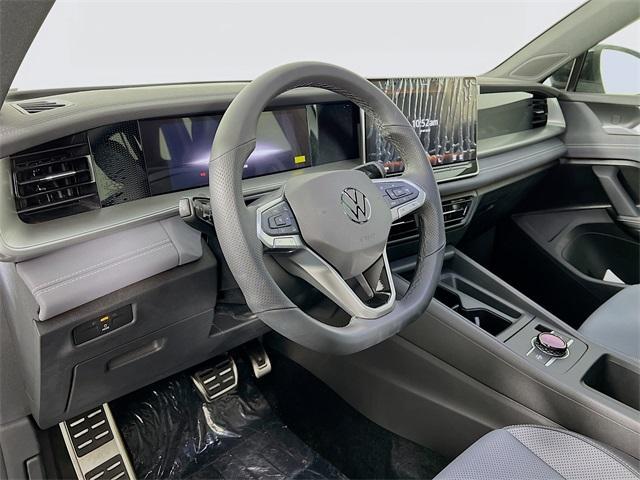 new 2025 Volkswagen Tiguan car, priced at $39,636