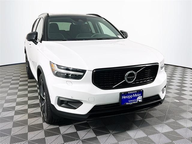 used 2021 Volvo XC40 car, priced at $28,988