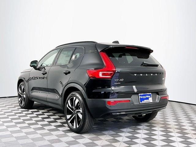 new 2024 Volvo XC40 car, priced at $50,600