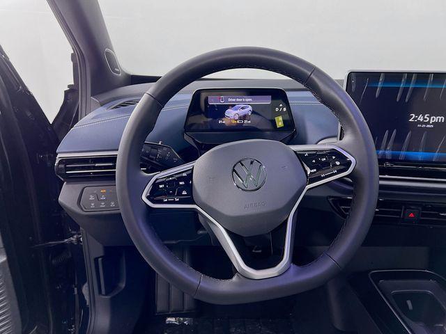 new 2025 Volkswagen ID.4 car, priced at $60,476