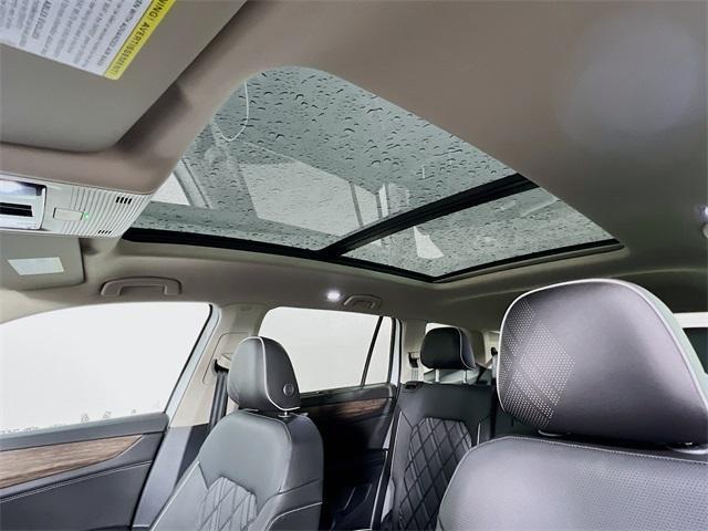 new 2025 Volkswagen Atlas car, priced at $56,469