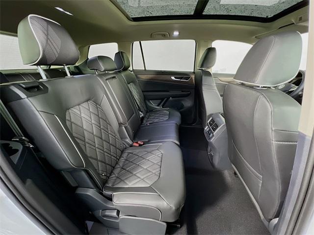 new 2025 Volkswagen Atlas car, priced at $56,469