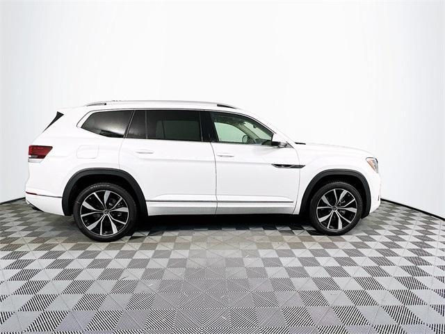 new 2025 Volkswagen Atlas car, priced at $56,469