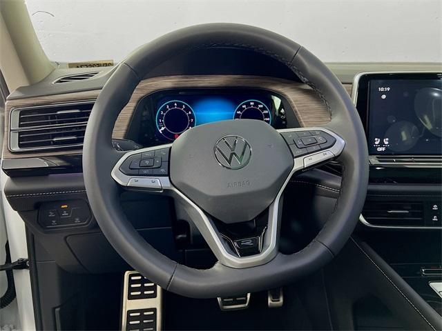 new 2025 Volkswagen Atlas car, priced at $56,469