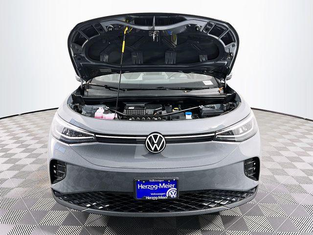 new 2025 Volkswagen ID.4 car, priced at $51,076