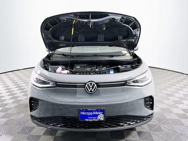 new 2025 Volkswagen ID.4 car, priced at $56,176