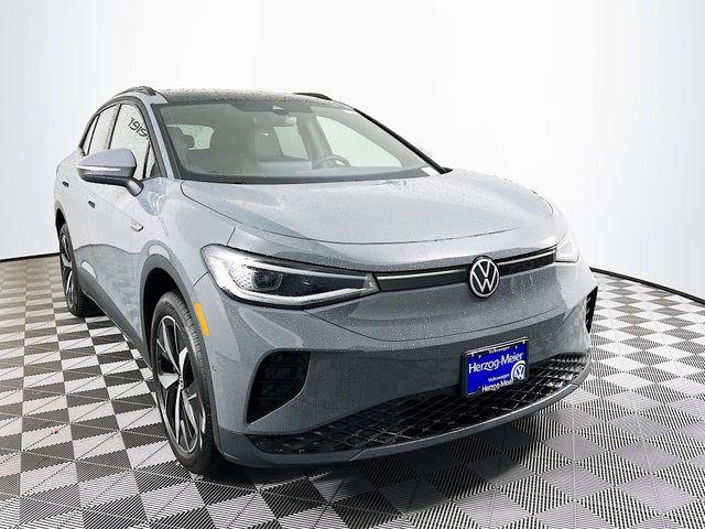 new 2025 Volkswagen ID.4 car, priced at $56,176