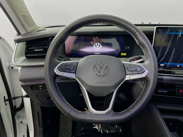 new 2025 Volkswagen Tiguan car, priced at $37,577
