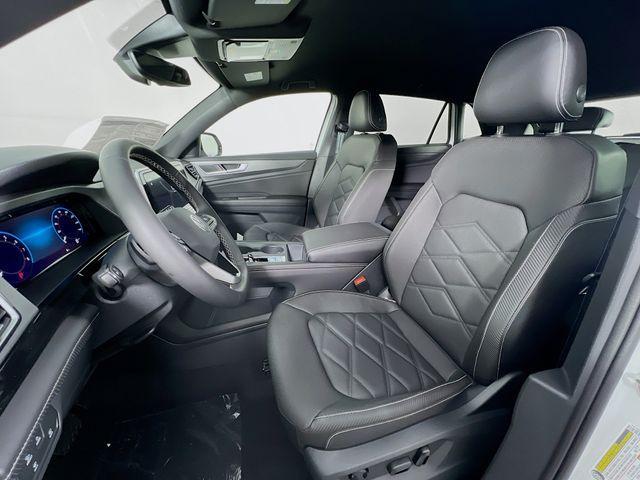 new 2026 Volkswagen Atlas Cross Sport car, priced at $42,426