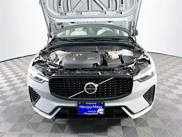new 2025 Volvo XC60 Plug-In Hybrid car, priced at $71,510