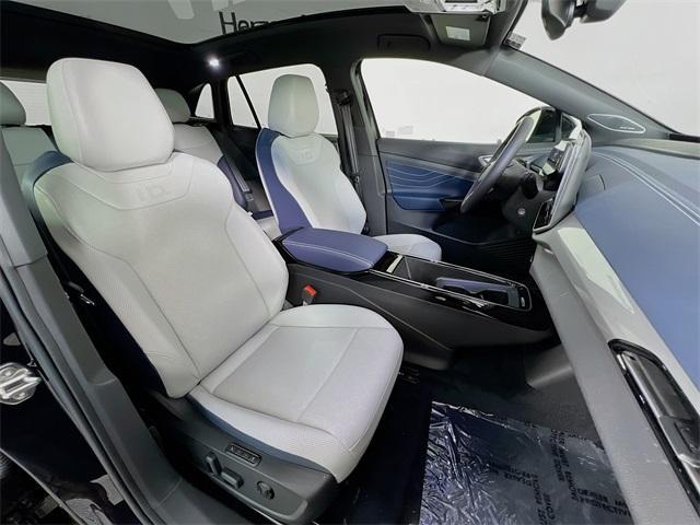 new 2025 Volkswagen ID.4 car, priced at $59,376