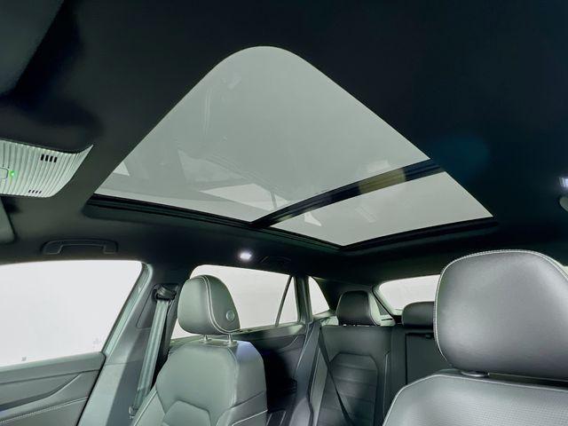 new 2025 Volkswagen Atlas Cross Sport car, priced at $52,006