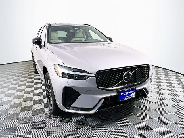 new 2026 Volvo XC60 car, priced at $59,375