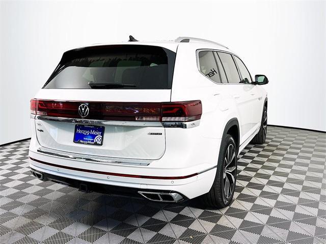 new 2025 Volkswagen Atlas car, priced at $56,699