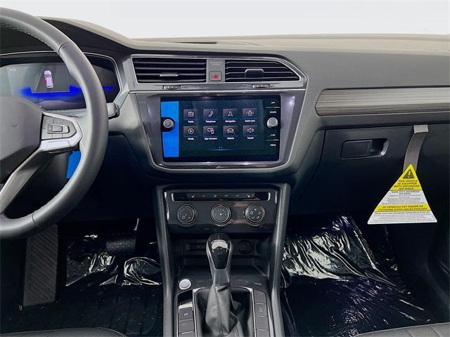 new 2024 Volkswagen Tiguan car, priced at $34,556