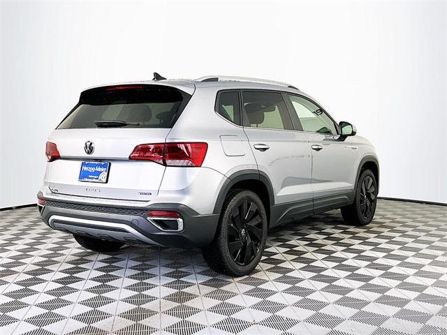 new 2024 Volkswagen Taos car, priced at $33,173