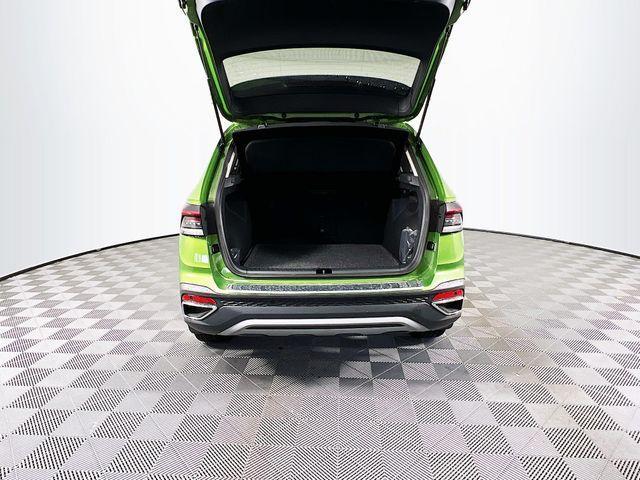 new 2025 Volkswagen Taos car, priced at $34,396