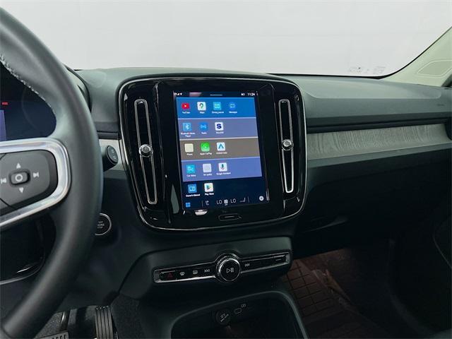 new 2024 Volvo XC40 car, priced at $51,235