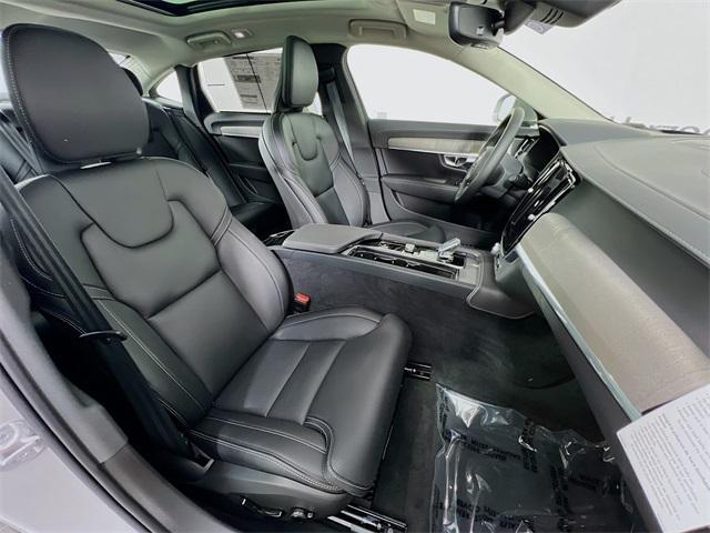 new 2025 Volvo S90 car, priced at $65,735
