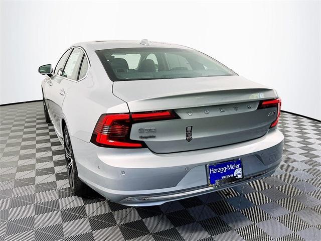 new 2025 Volvo S90 car, priced at $65,735