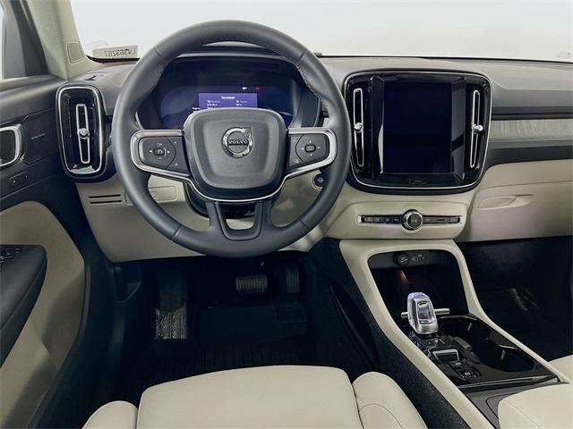 new 2024 Volvo XC40 car, priced at $52,180