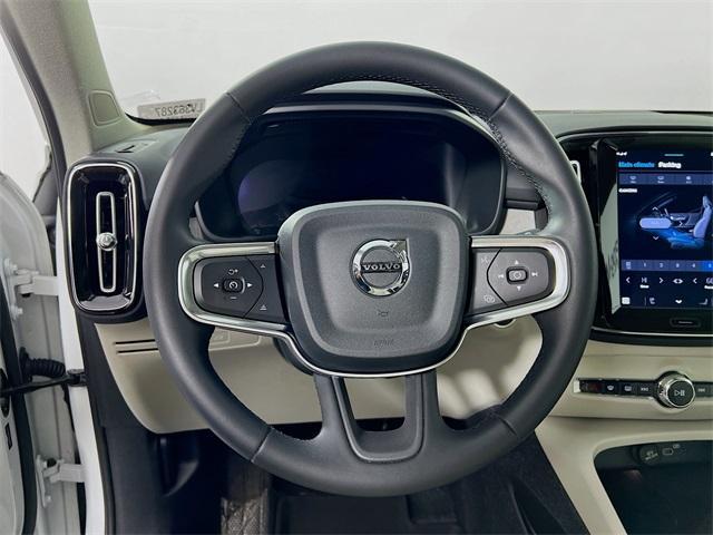 new 2024 Volvo XC40 car, priced at $52,180